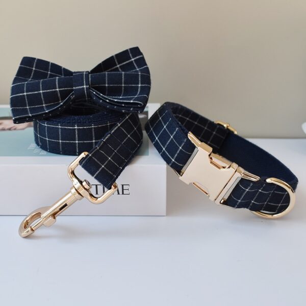 Dog's Personalized Plaid Collar