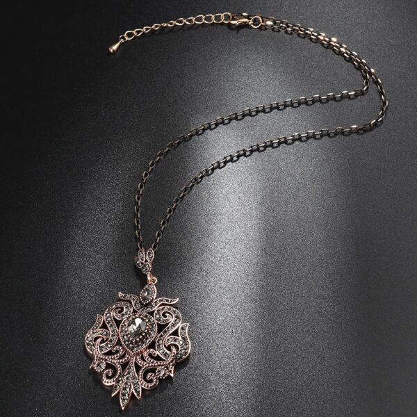 Vintage Crystal Pendant Necklace for Women - Image 5
