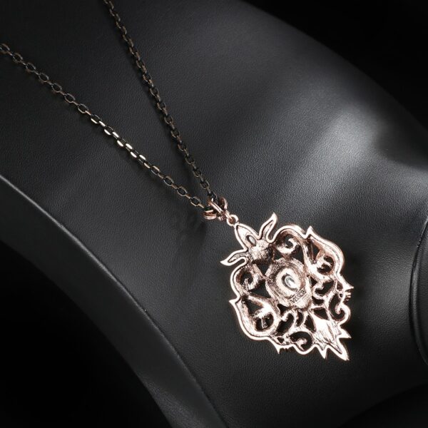 Vintage Crystal Pendant Necklace for Women - Image 6