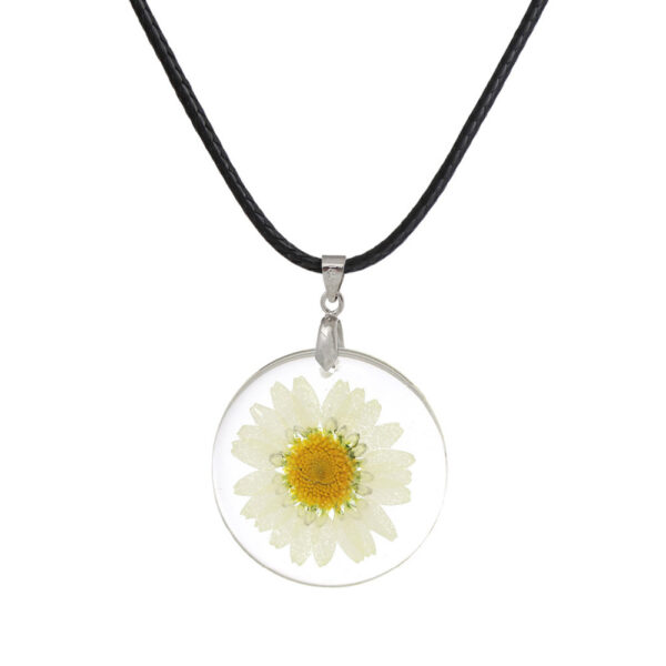 Fashion Bohemian Romantic Floral Women's Pendant - Image 3