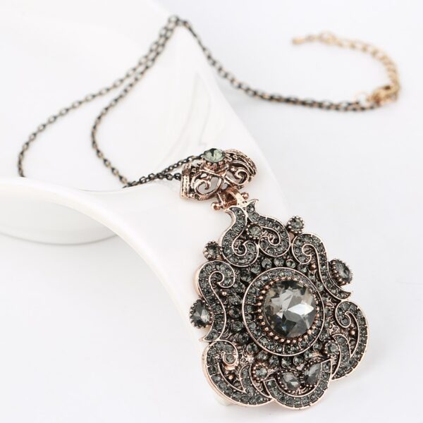 Women's Gladys Crystal Necklace - Image 7