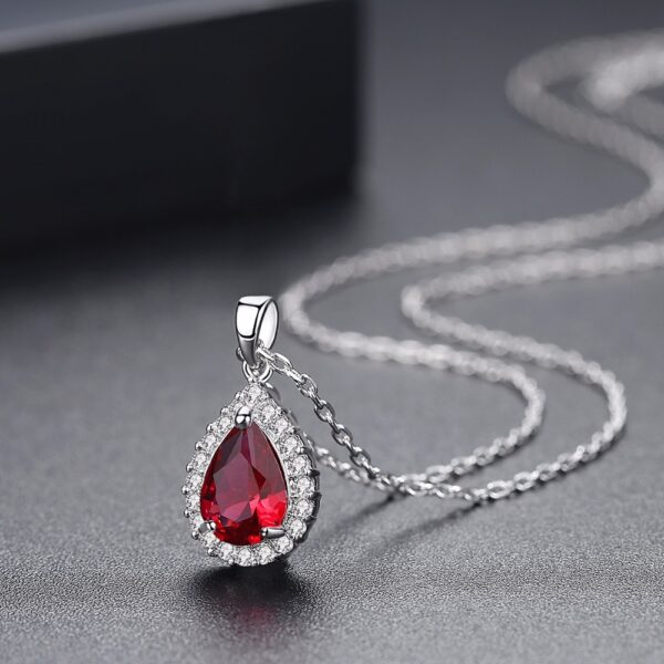 Women's Elegant Pendant Necklace - Image 7