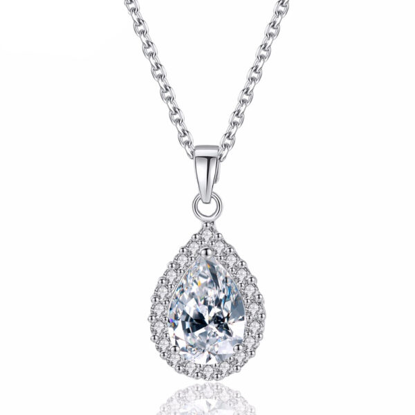 Women's Elegant Pendant Necklace - Image 3