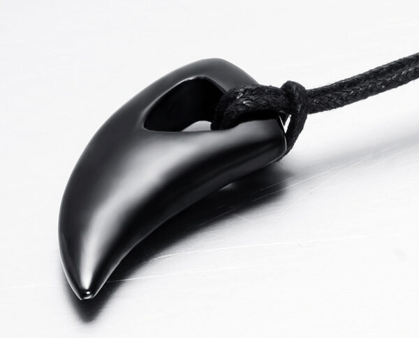 Men's Shark Fang Shaped Pendant