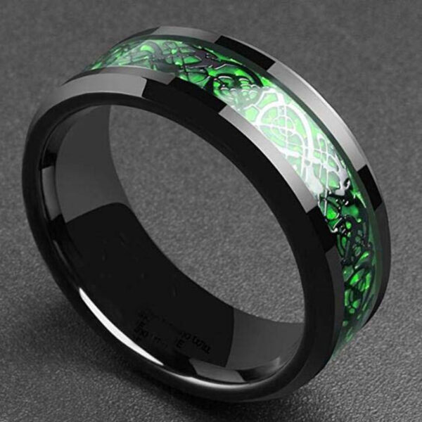 Black Celtic Pattern Men's Ring - Image 4
