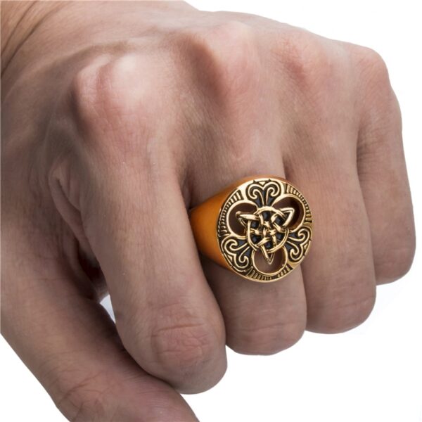 Celtic Style Men's Ring - Image 8