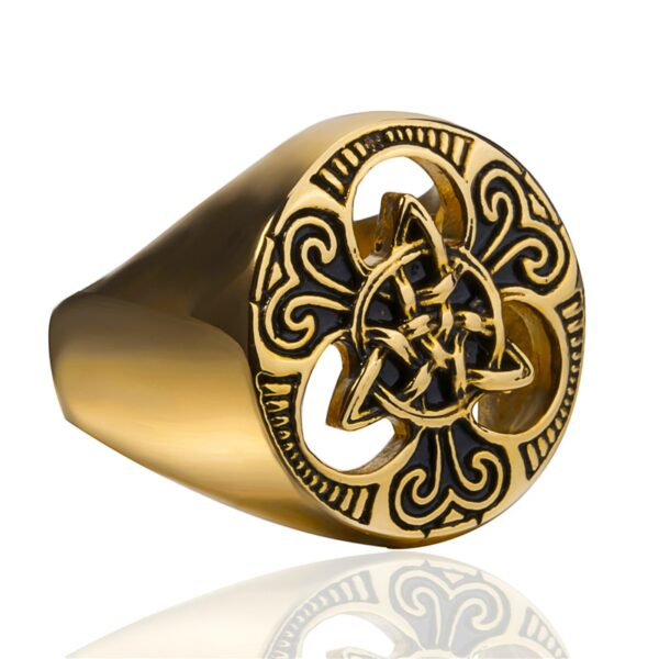 Celtic Style Men's Ring - Image 6