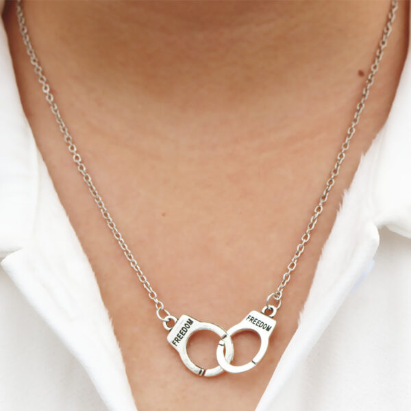 Women's Handcuff Shaped Pendant Necklace / Bracelet - Image 4
