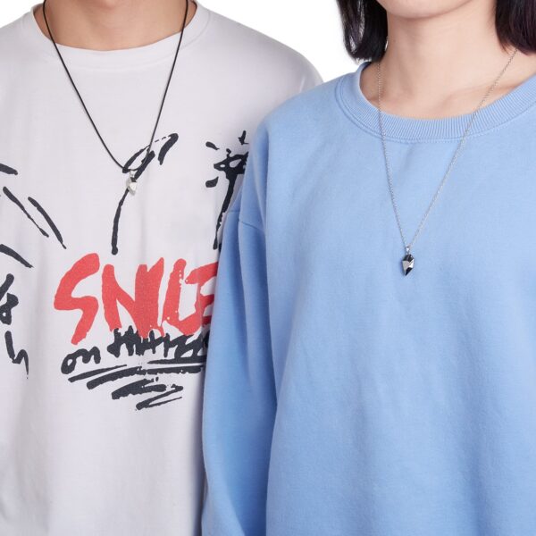 Magnetic Heart Couple Necklace - Image 7