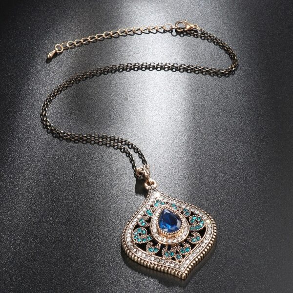 Women's Water Drop Crystal Necklace - Image 5