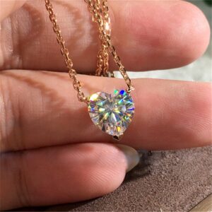 Heart Shaped Women's Necklace in Silver