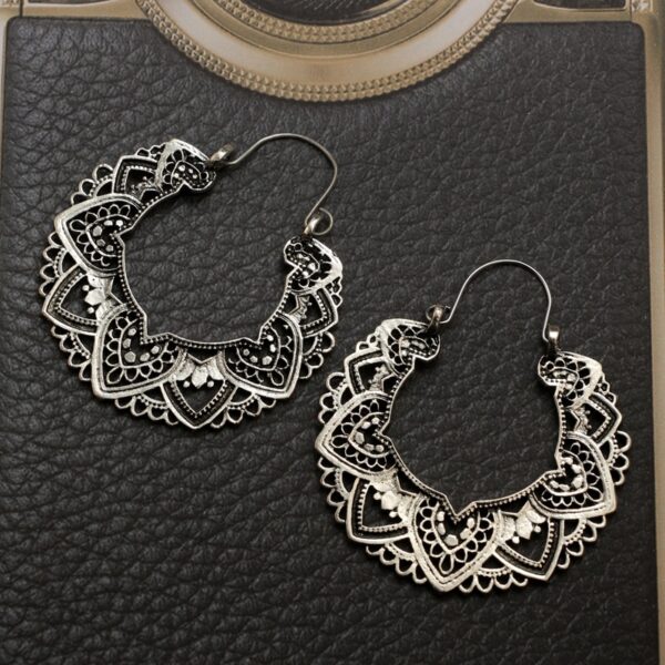 Women's Vintage Antique Silver Drop Earrings - Image 7