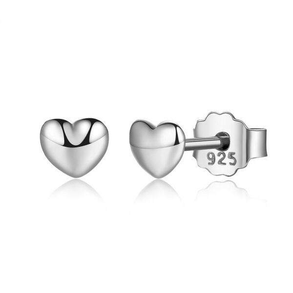 Cute Silver Mini Heart Women's Stud Earrings