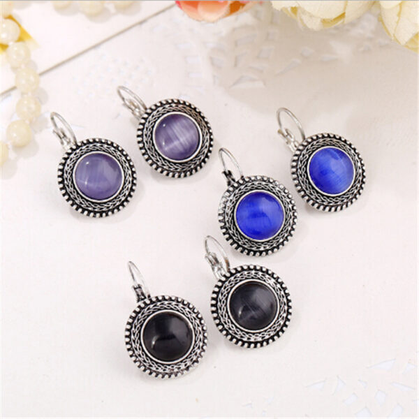 Round Vintage Drop Earrings - Image 8