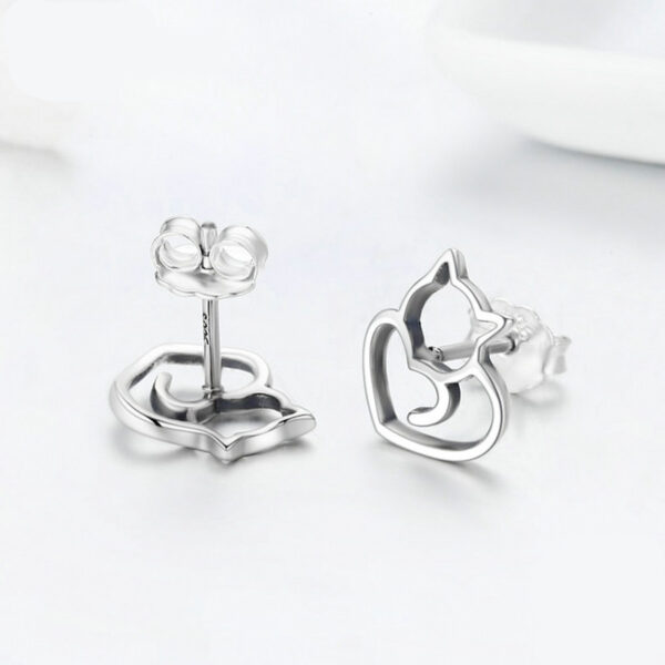 925 Sterling Silver Cat and Heart Shaped Women's Stud Earrings - Image 4