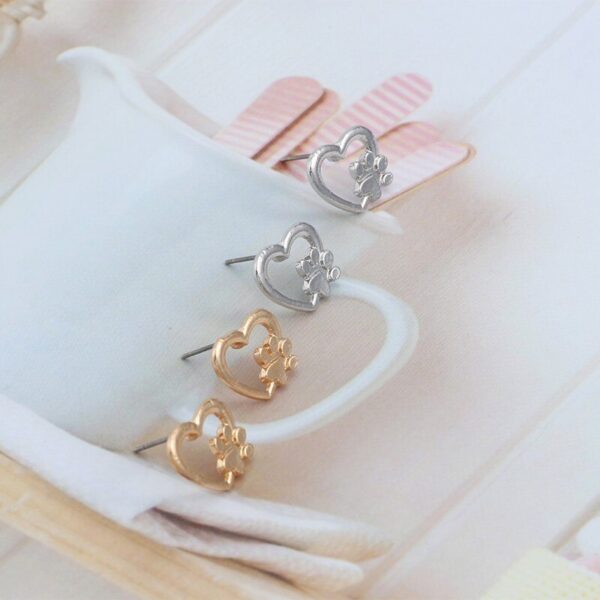 Minimalist Heart Stud Earrings - Image 3