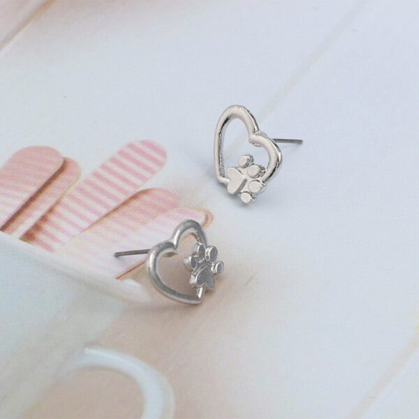 Minimalist Heart Stud Earrings - Image 5