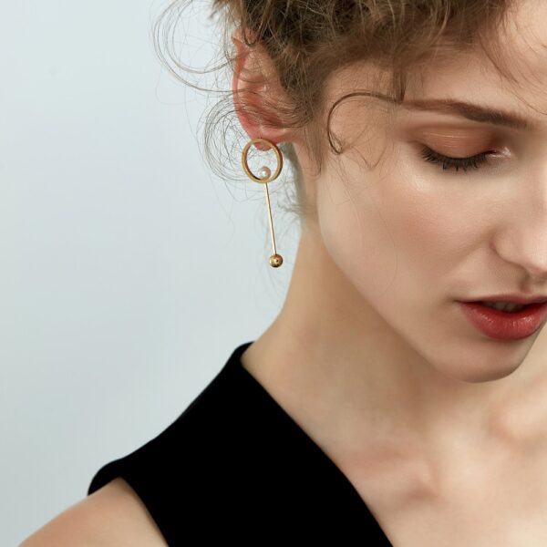 Women’s Elegant Pearls Drop Earrings - Image 5