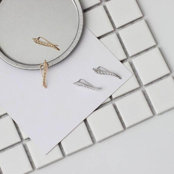 Fashion Women`s Vintage Feather Earrings - Image 4