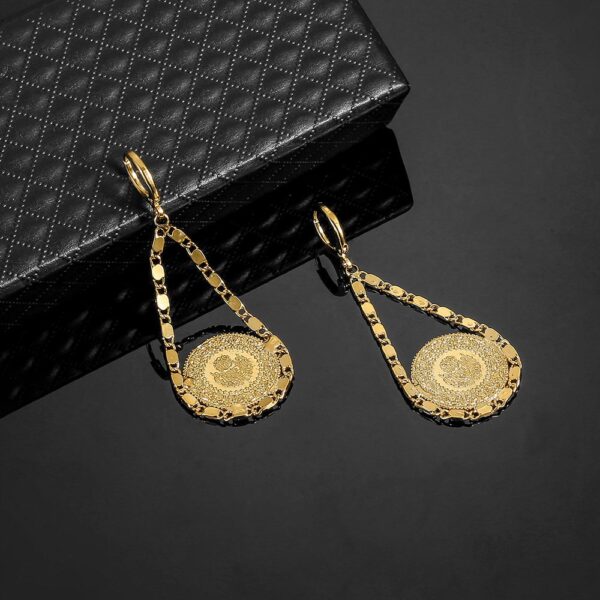 Women's Golden Coin Muslim Earrings - Image 4