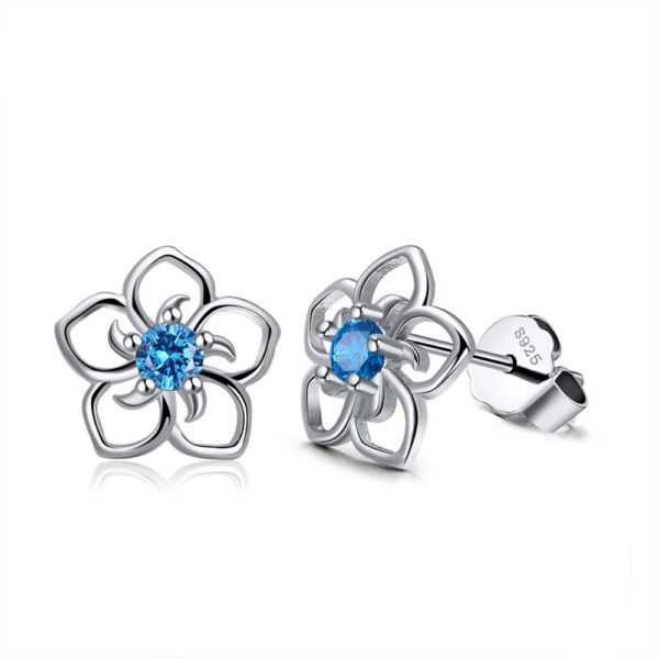 Flower Design Sterling Silver Women's Stud Earrings