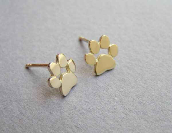Animal's Paw Print Stud Earrings - Image 8