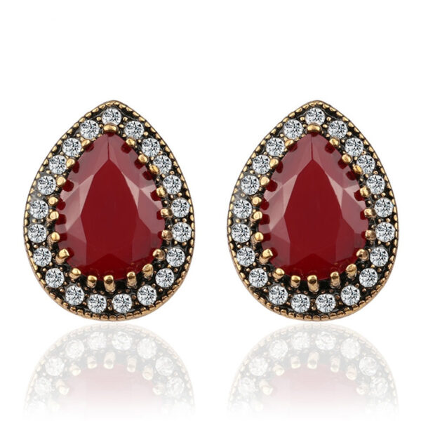 Women's Water Drop Stud Earrings
