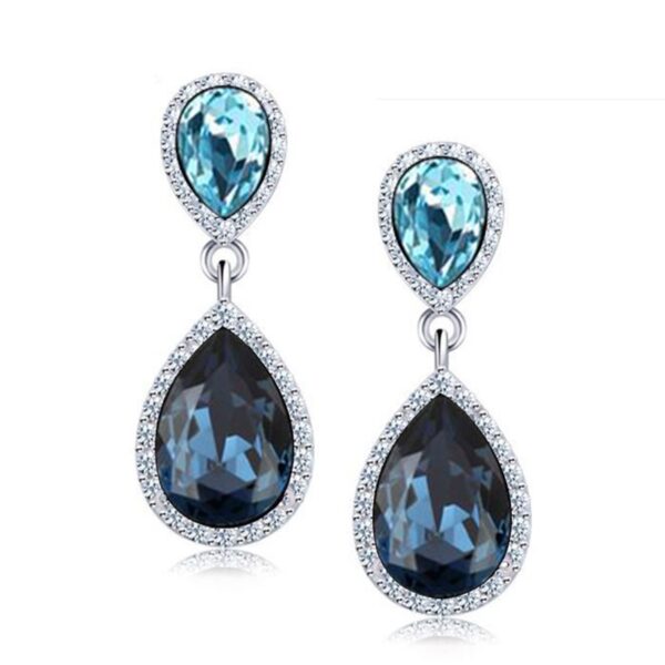 Women's Luxury Elegant Long Earrings - Image 4