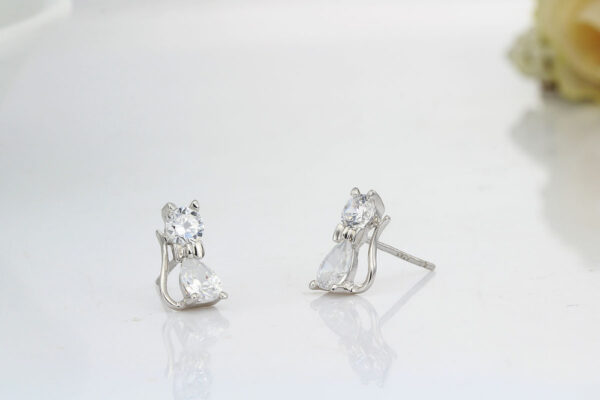 Women's Cute Kitty Silver Earrings - Image 4
