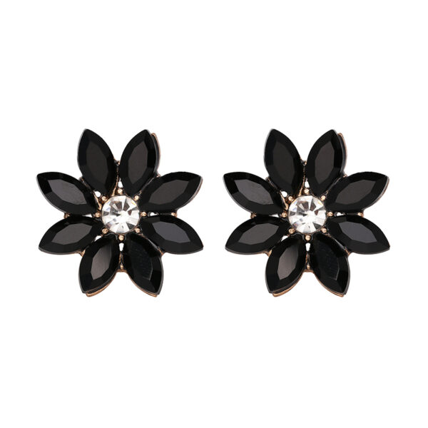 Luxury Retro Crystal Opal Stone Women's Stud Earrings - Image 3