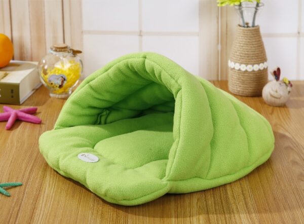 Shell Style Winter Warm Dog Bed - Image 6