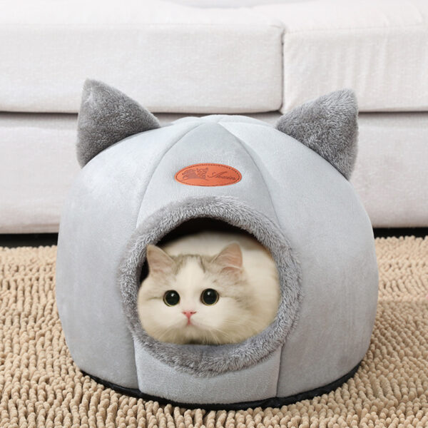 Cozy House Bed with Cat Ears - Image 4